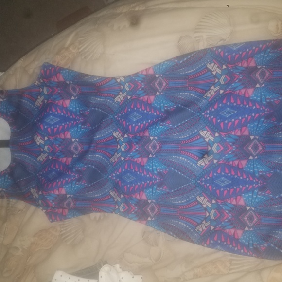 Dress - Picture 1 of 1